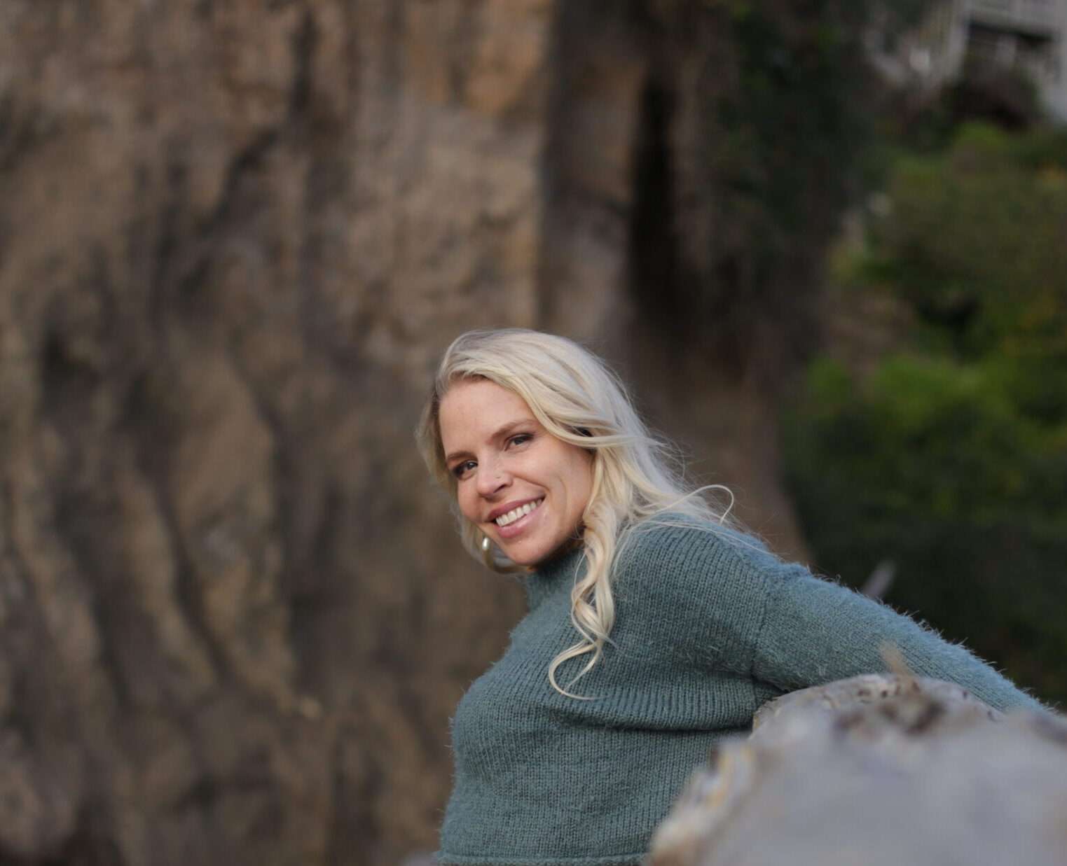 Relationship Coaching by Abigail Bruce: Expert guidance to enhance your relationships and foster personal growth.